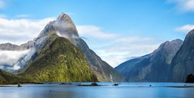 New Zealand Holidays - Picturesque panoramic landscape scenery