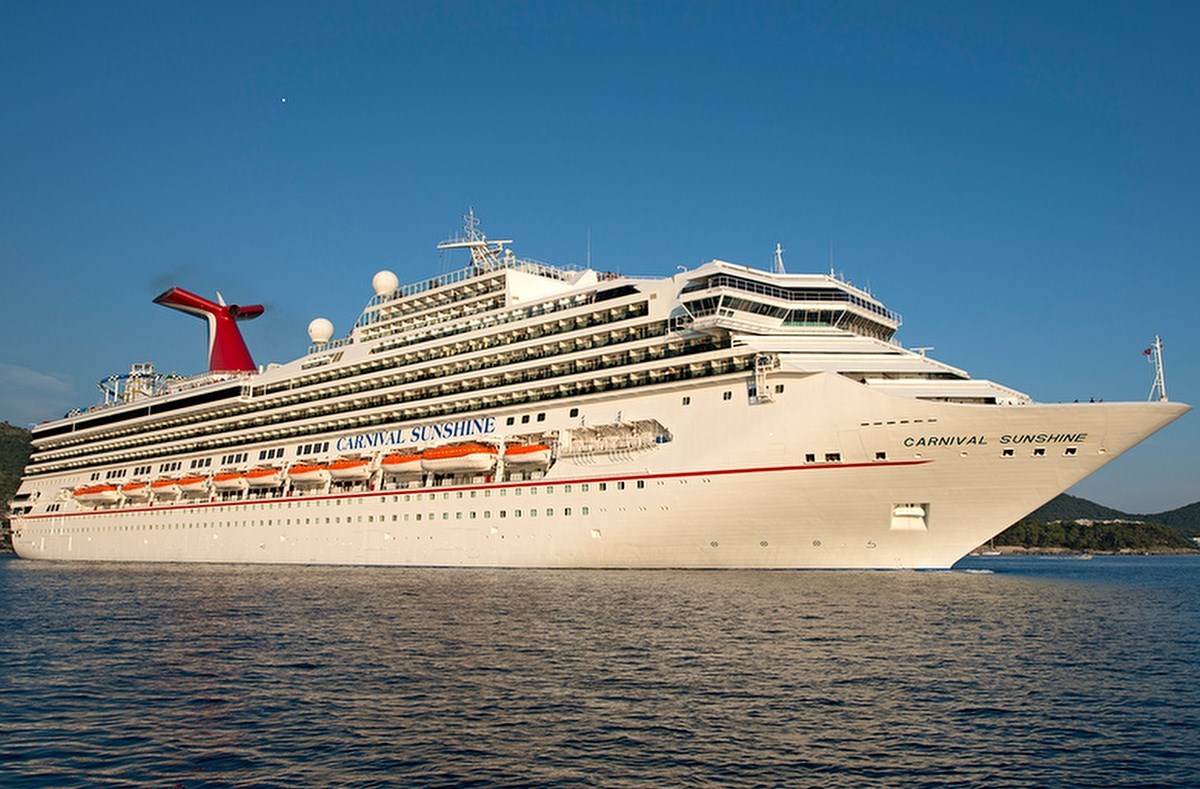 Carnival Sunshine Cruise Ship 2024 / 2025 Family Cruises