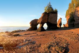 Canada Holidays - New Brunswick - Hopewell-Rocks