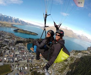 Paragliding, New Zealand